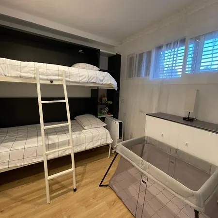 Flat With Pool In Appartement Sitges